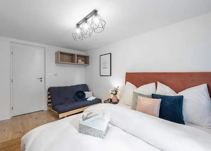 Kutnohorska Vyhlidka Domek alpejski *